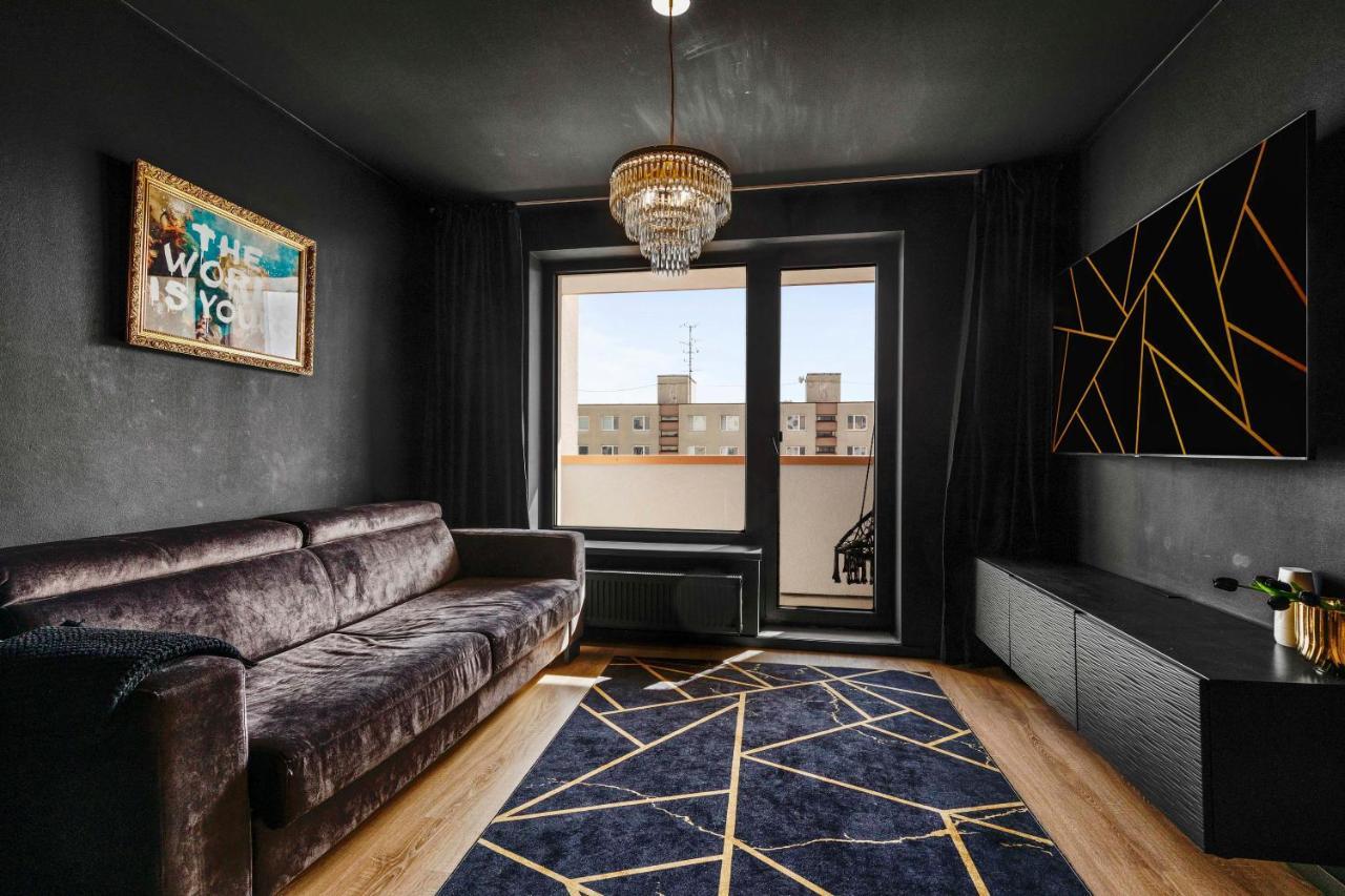 Apartamento Lam Black - Ac - Balcony Bratislava Exterior foto